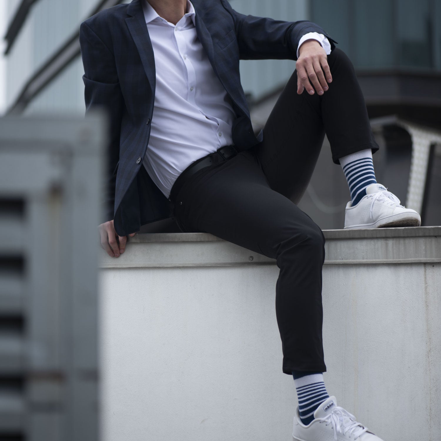 Pantalones de vestir con moño online